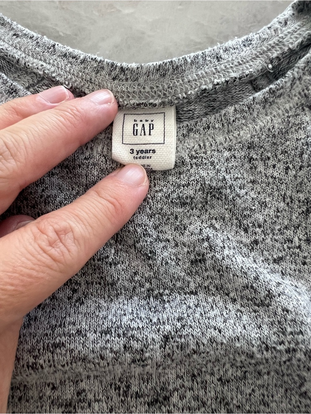 Baby Gap gray long sleeve ruffle hem shirt, 3t